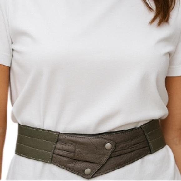 Cokluch Accessories - VINTAGE Cokluch Two Tone Grey Wide Asymmetrical Leather Belt Snap Closure Size S